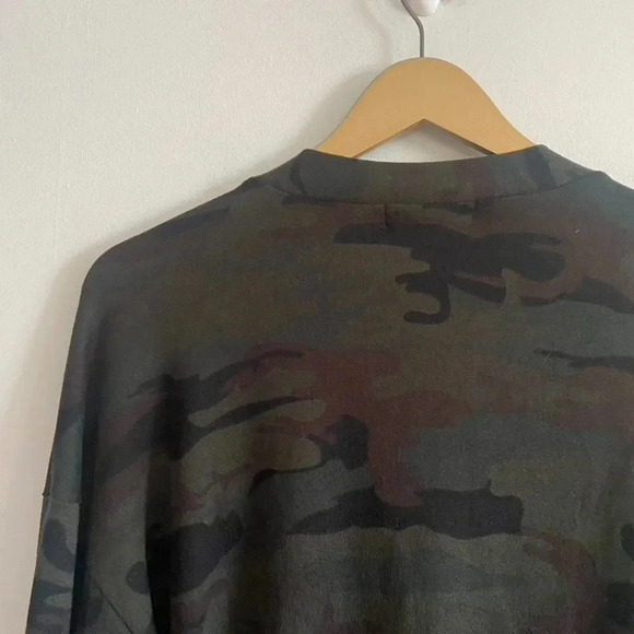 NWT Social Standard by Sanctuary Camo Cardigan Sweater - Picture 12 of 14